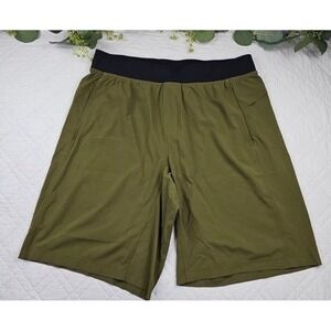 Lululemon Men's Olive Green Basketball Athletic Loose Shorts Performance Size L